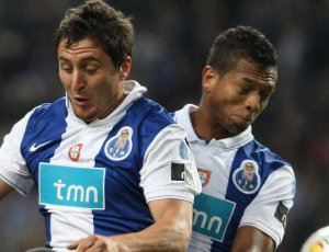 FC Porto - Guarín e Belluschi confirmaram saída para Inter e Génova